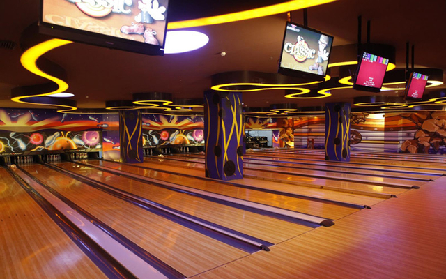 Khu vui chơi Bowling 